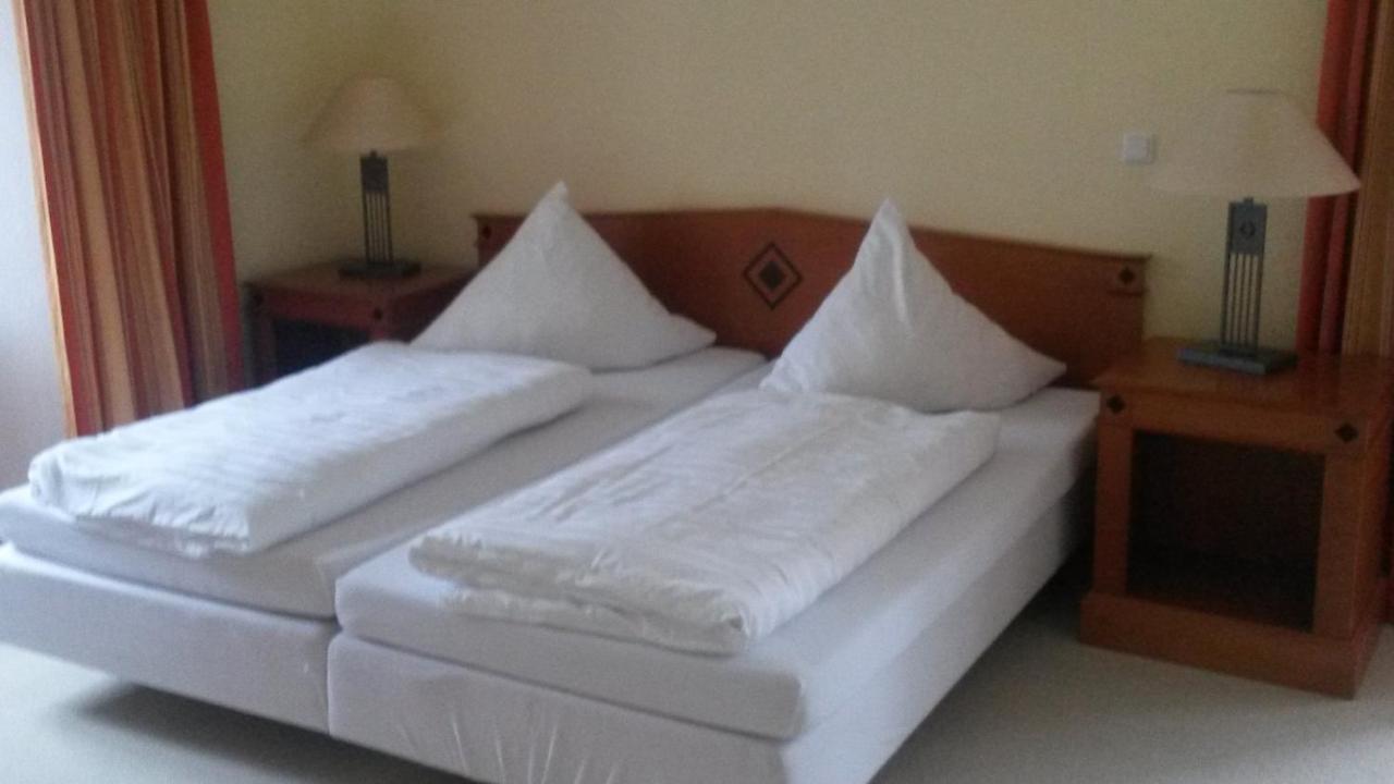 Hotel Schloss Fuchsmuehl エクステリア 写真